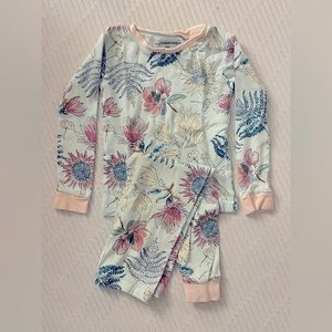 2/$12 Burt’s Bees cotton pajamas 24 months